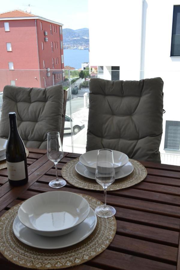 Villa Apartment Joel Trogir Dış mekan fotoğraf